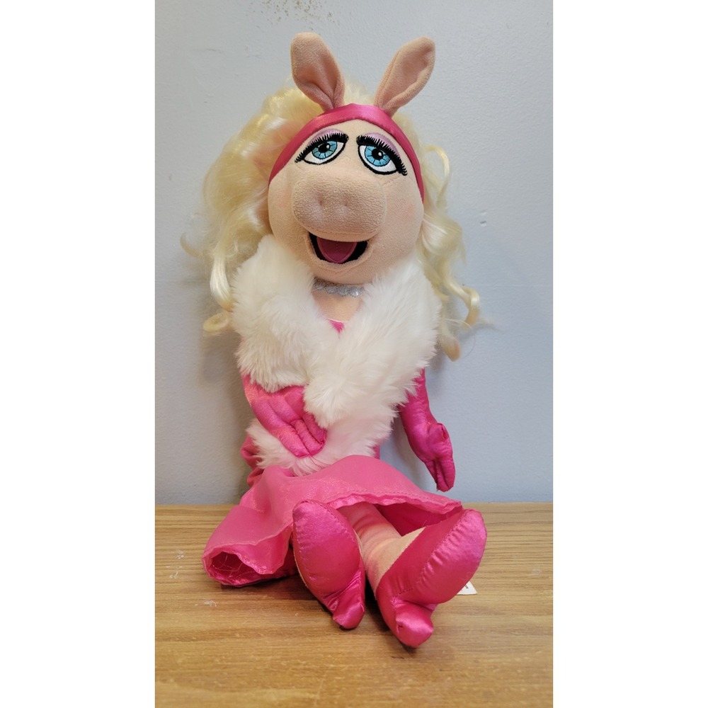 Disney Store The Muppets Glamorous Miss Piggy Plush 21in Pink Dress Faux Fur